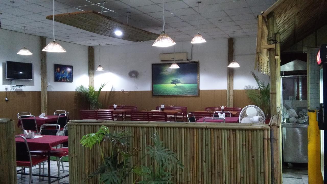 Oyo 6001 Hotel City Palace Dehradun Buitenkant foto